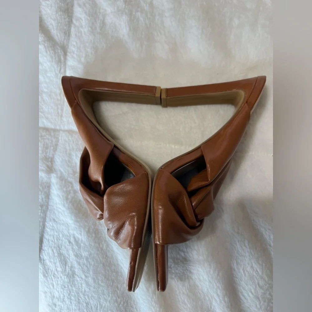 Express Twisted Square Toe Heeled Sandals Size 9.5